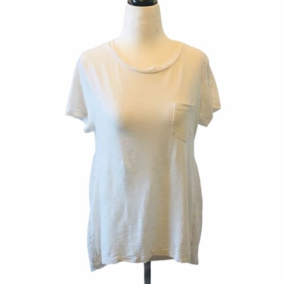 Kismet White Tee Shirt With Crochet Detailing - Picture 3 of 8